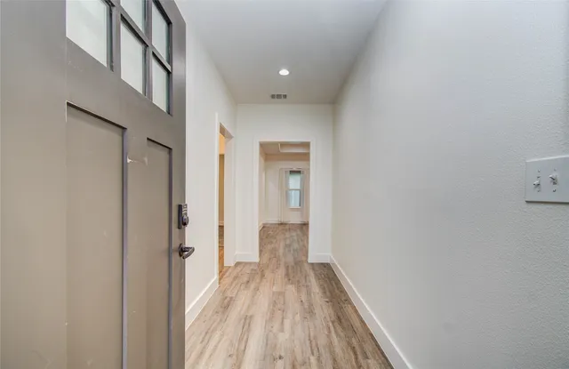 $265,000 | 401 South Blackwell Street, La Porte, TX 77571