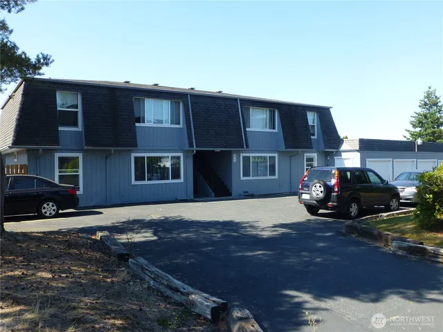 $1,020,000 | 225 North 21st Street, Mount Vernon, WA 98273