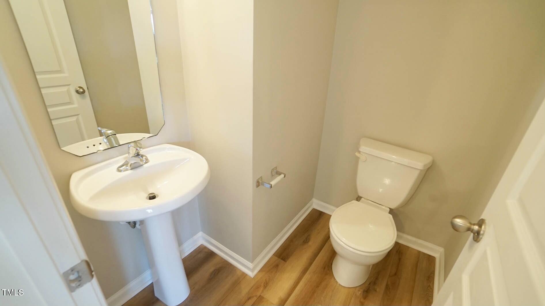 4517 Pale Moss Drive Raleigh, NC 27606 - Photo 16 of 46 Half Bath