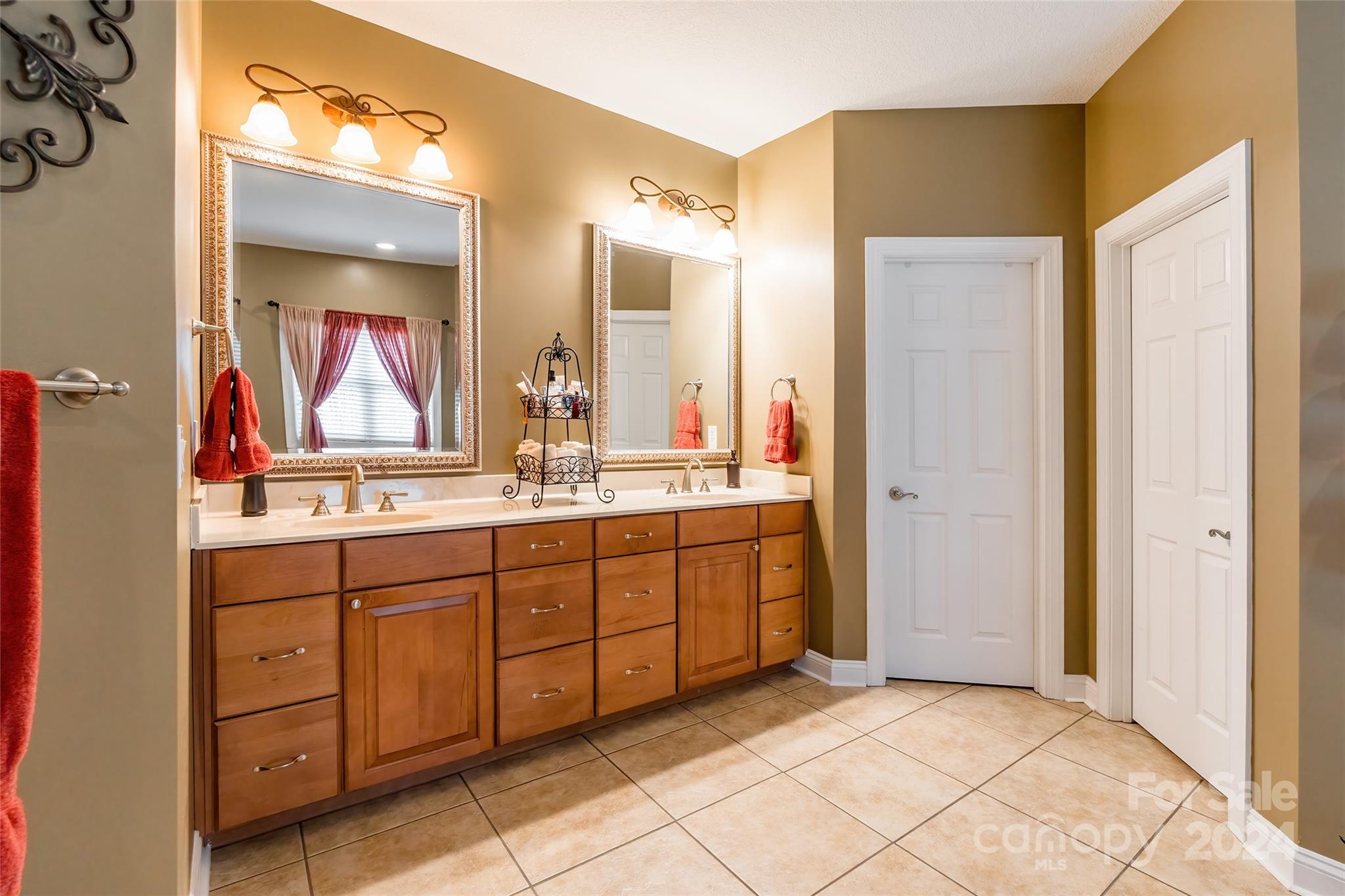 3205 Allenwood Road Charlotte, NC 28270 - Photo 24 of 43 Gallery Image 24