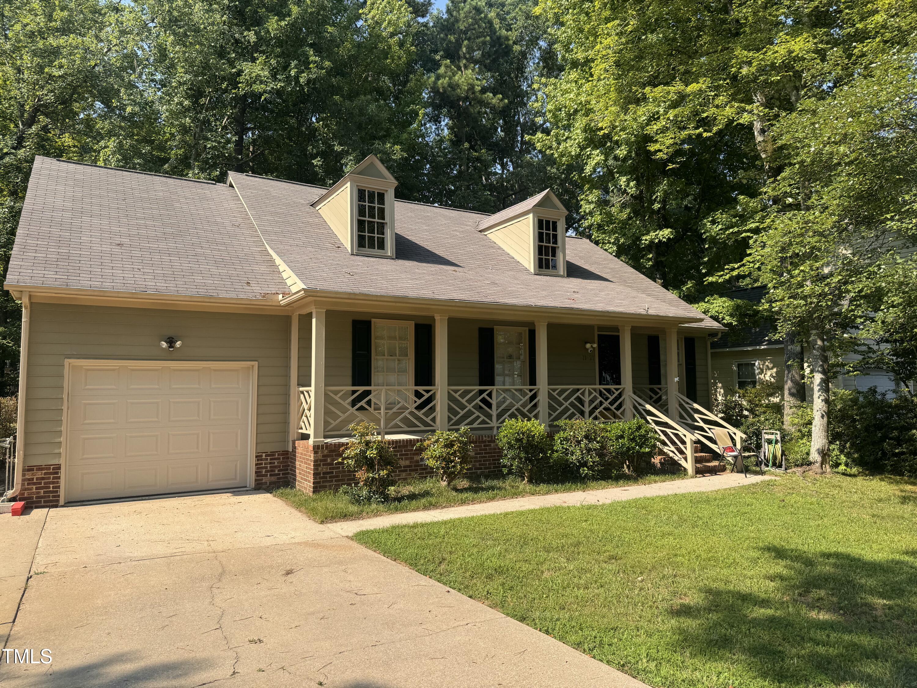 11821 North Exeter Way Raleigh, NC 27613 - Photo 1 of 2 IMG_4136