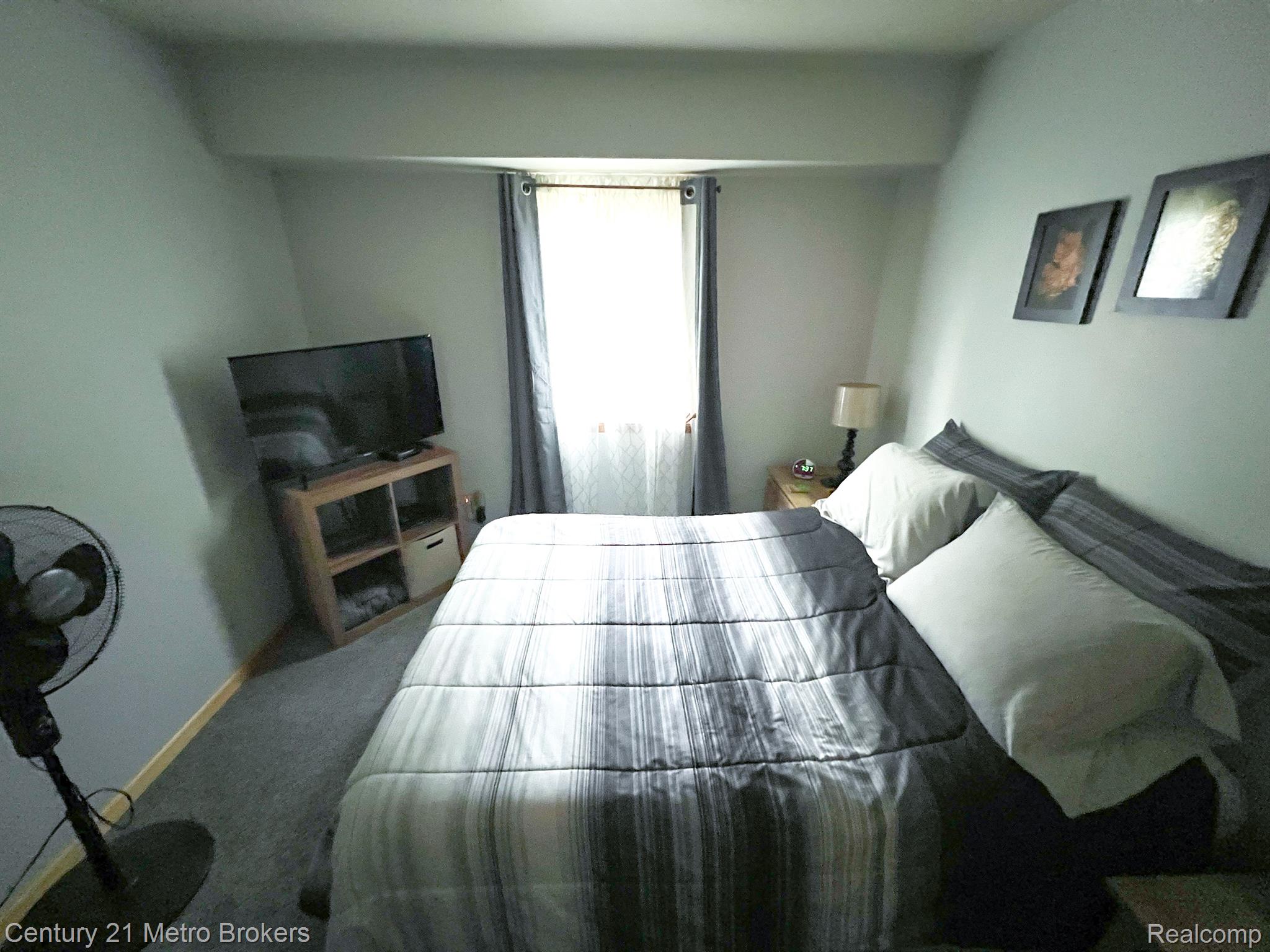 2732 Tiptree Path Flint, MI 48506 - Photo 14 of 17 2nd Bedroom