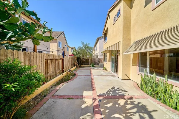 $4,500 | 22859 Morro Drive, Carson, CA 90745