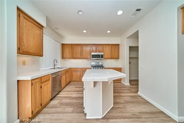 $4,500 | 22859 Morro Drive, Carson, CA 90745