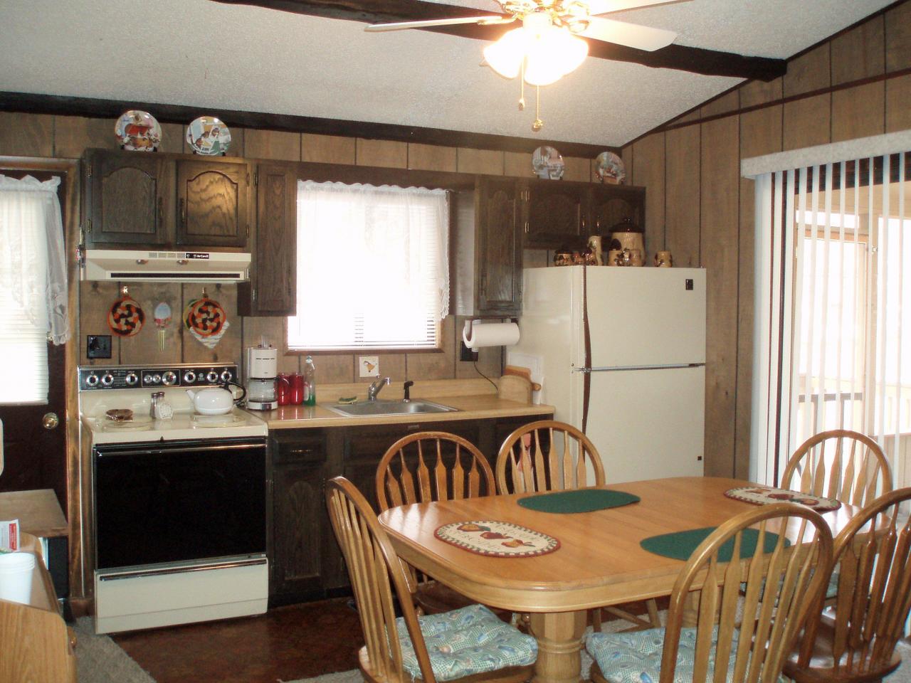 787 Canterbury Road Bushkill, PA 18324 - Photo 7 of 12 Kitchen