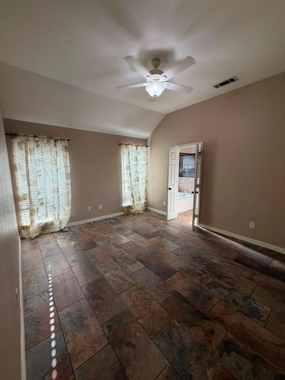 1012 Porter Place Sanger, TX 76266 - Photo 12 of 15