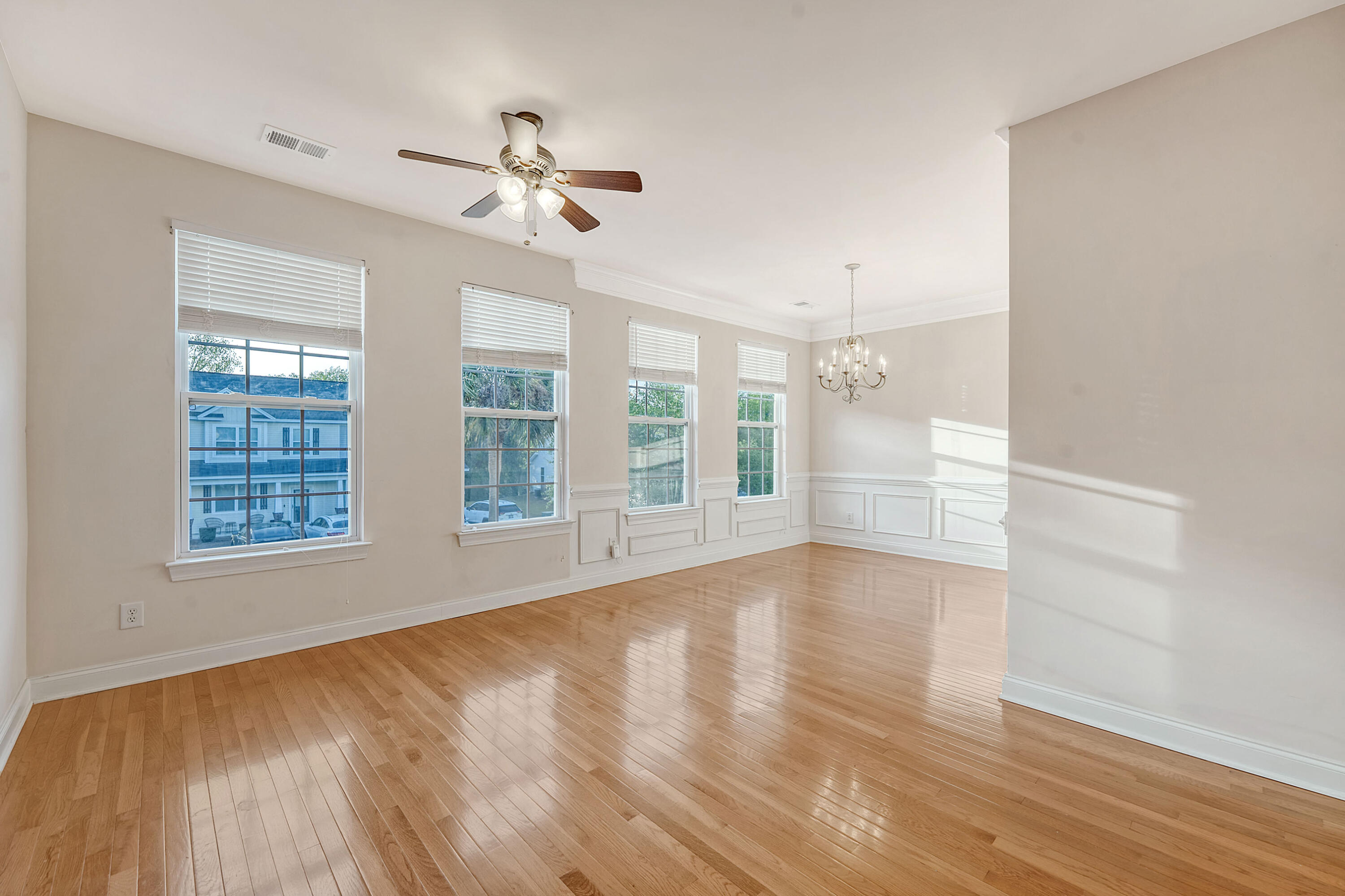 9028 Parlor Drive Ladson, SC 29456 - Photo 18 of 46 DSC08997_18-copy