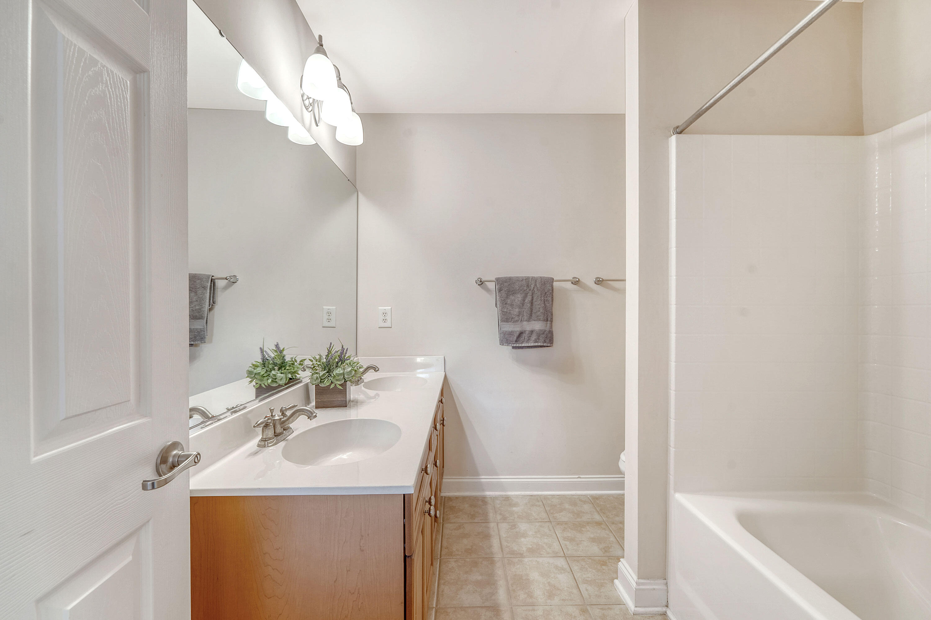 9028 Parlor Drive Ladson, SC 29456 - Photo 35 of 46 DSC09132_45-copy