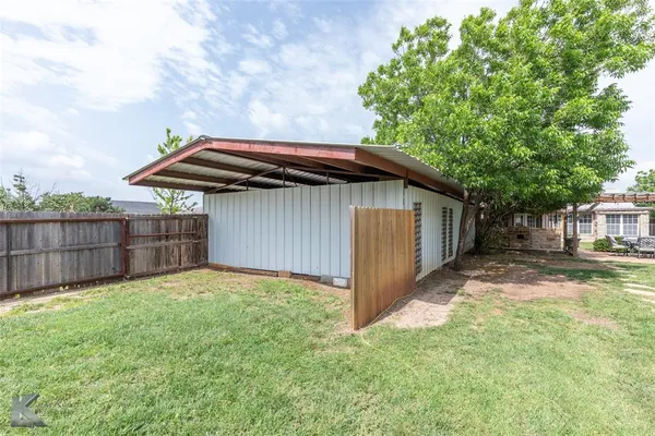$395,000 | 1070 Larned Lane, Abilene, TX 79602