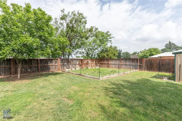 $395,000 | 1070 Larned Lane, Abilene, TX 79602