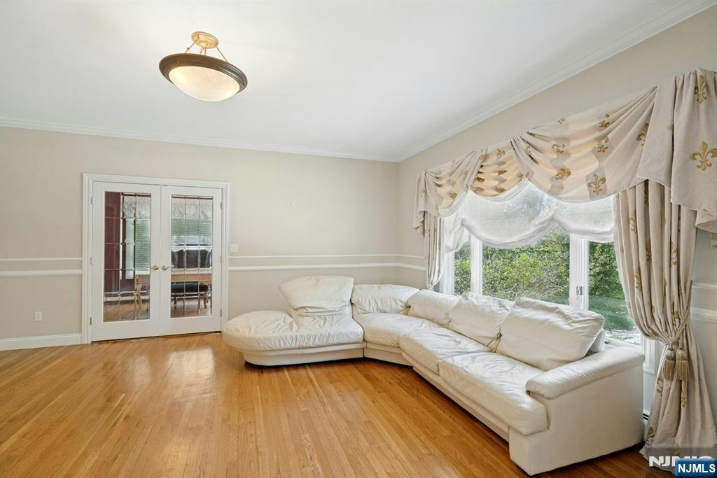 309 Skyridge Road Franklin Lakes, NJ 07417 - Photo 10 of 48