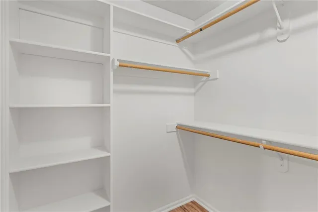 $379,995 | 1210 Northwest Walnut Court, Grain Valley, MO 64029