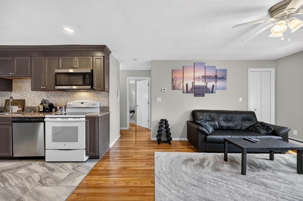 30 Jacqueline Road, Unit D Waltham, MA 02452 - Photo 6 of 14 Gallery Image 6