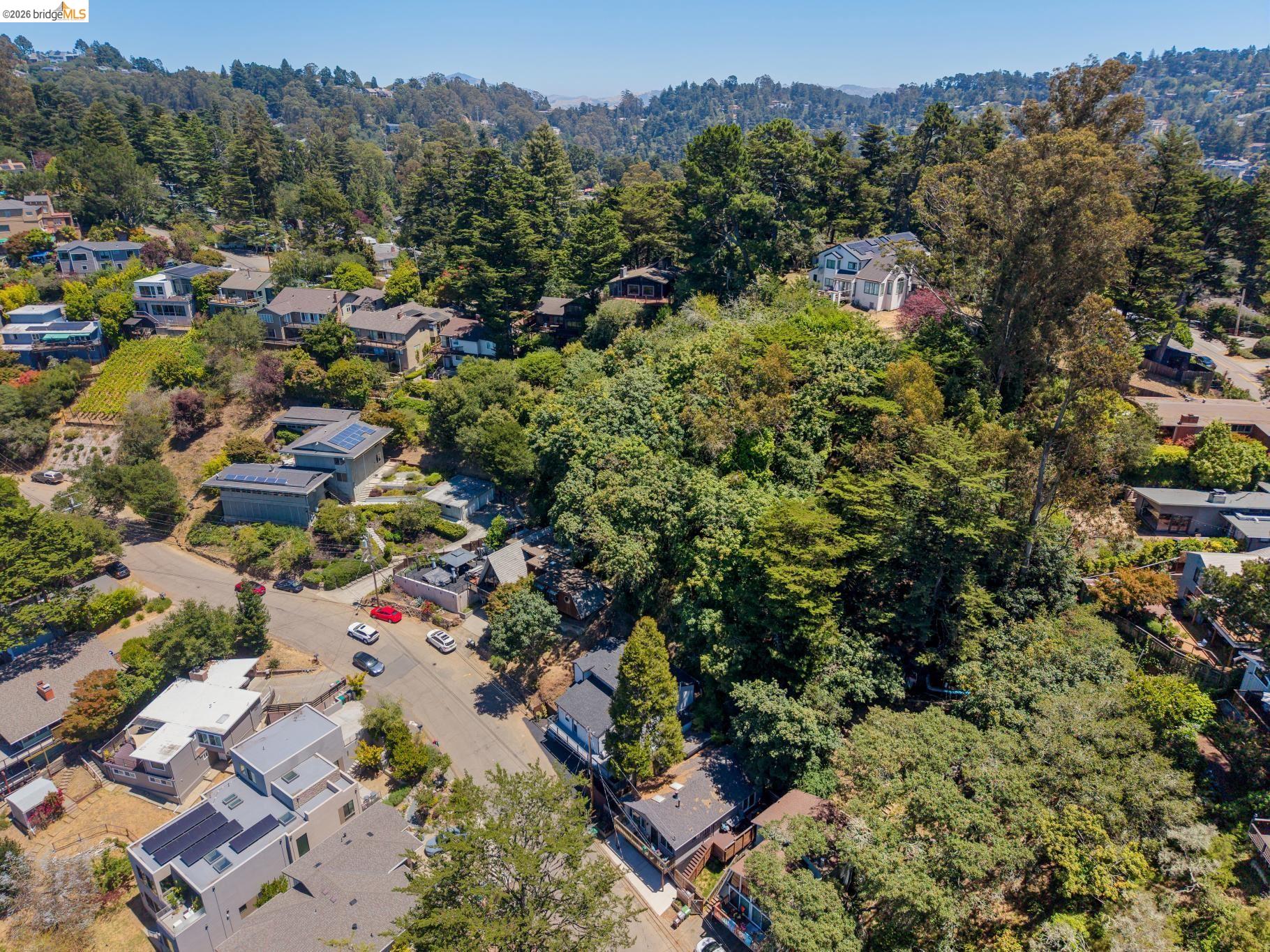 6756 Snake Road Oakland, CA 94611 - Photo 51 of 52