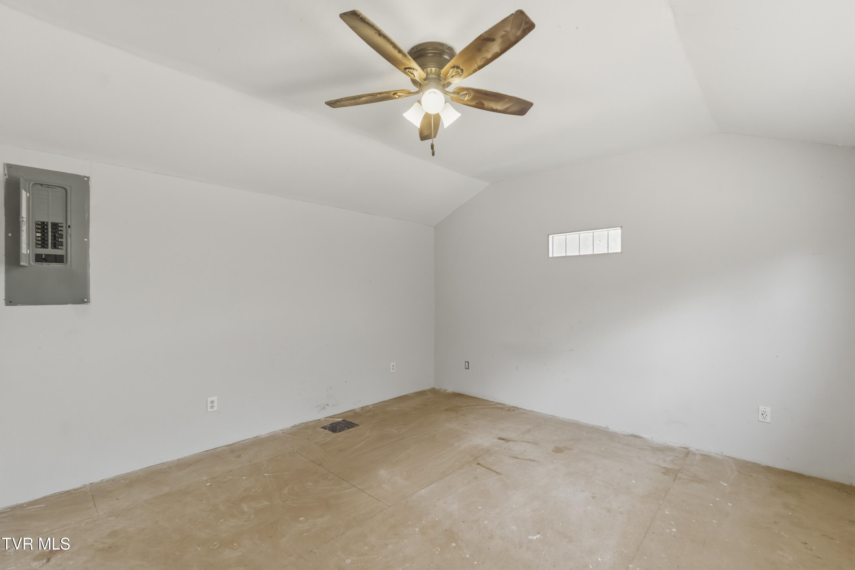 480 Obe Kirk Loop Mohawk, TN 37810 - Photo 25 of 54 DSC04523