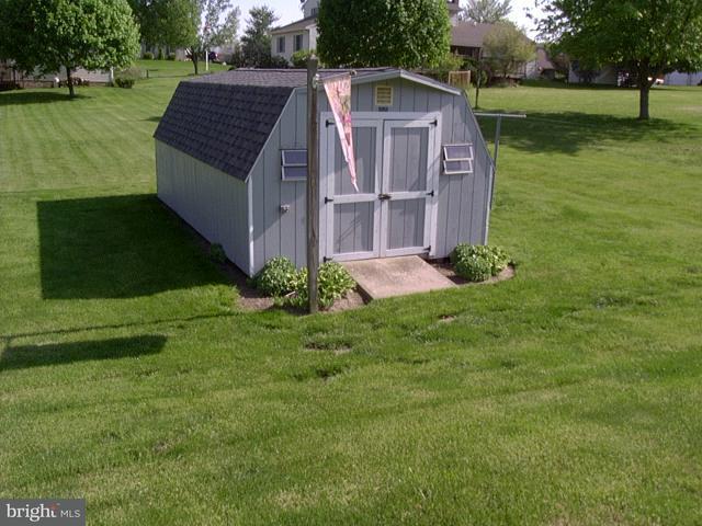 115 Bender Mill Road Lancaster, PA 17603 - Photo 4 of 11