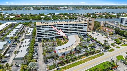 $289,000 | 3589 South Ocean Boulevard, Unit 30, South Palm Beach, FL 33480