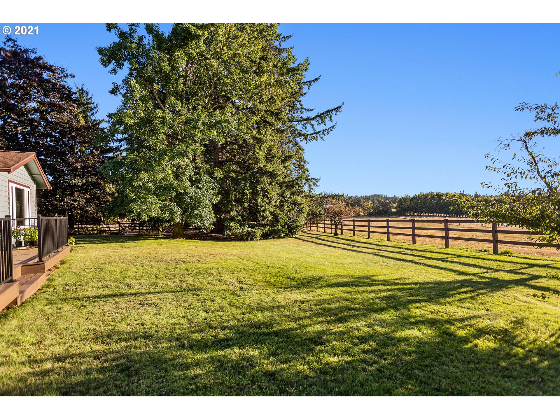 15830 South Carus Road Oregon City, OR 97045 - Photo 22 of 30 a view of an ocean view
