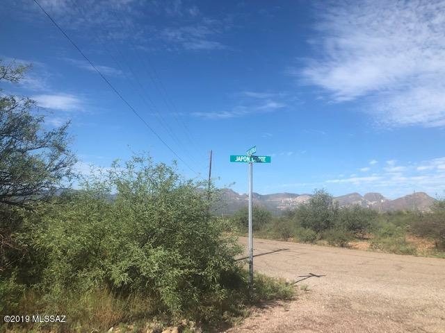 1800 Japon Court, Unit 31 Rio Rico, AZ 85648 - Photo 3 of 8