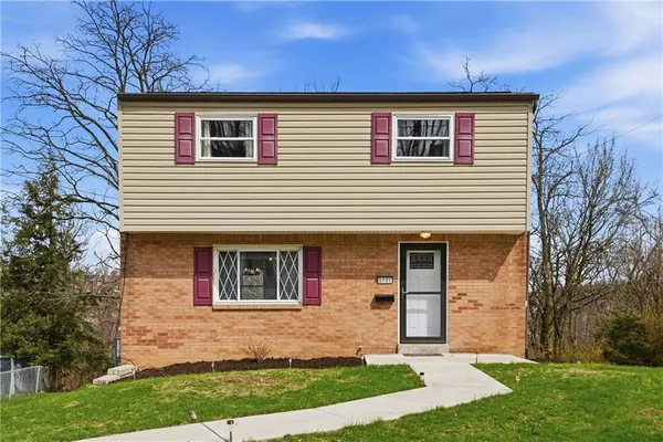 $275,000 | 5123 Elmwood Drive, Pittsburgh, PA 15227
