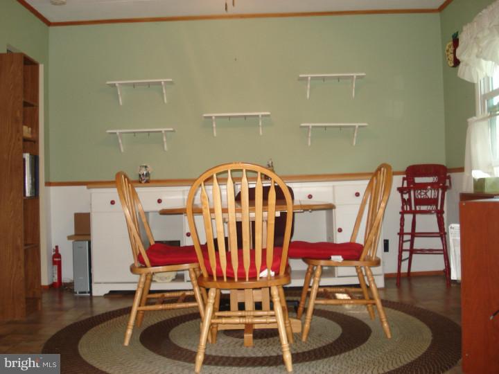822 Dunbury Road Fairless Hills, PA 19030 - Photo 4 of 7 Dining Room