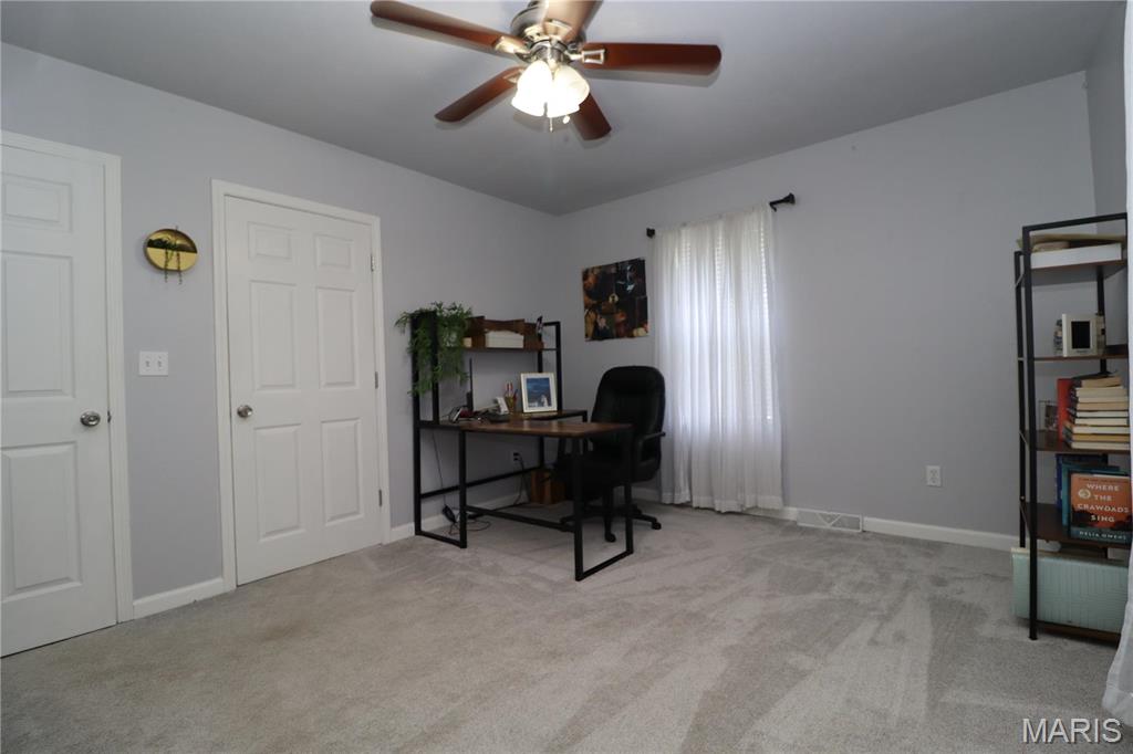 424 Shellview Street Bethalto, IL 62010 - Photo 11 of 19