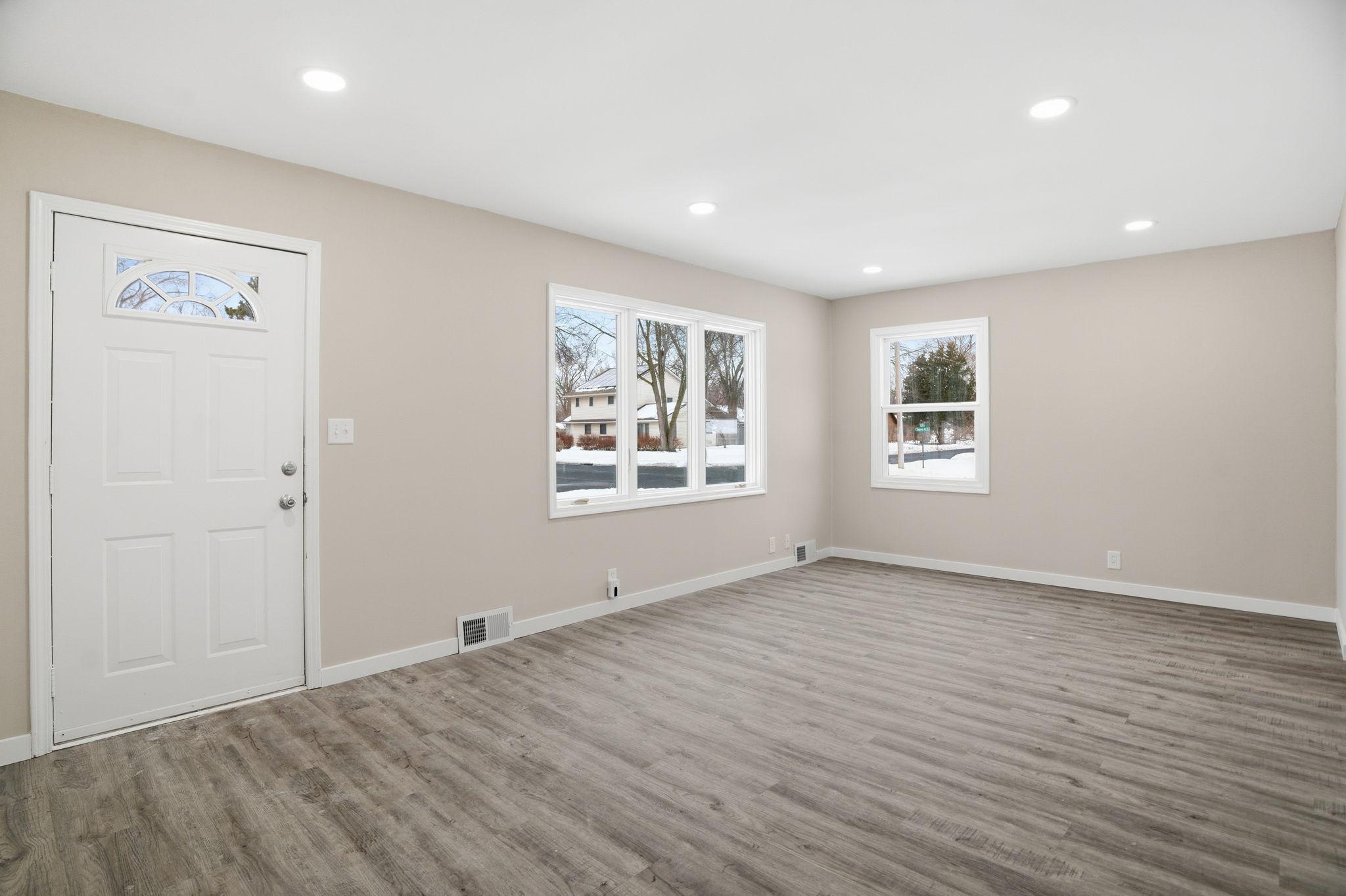 1008 West 89th Street Bloomington, MN 55420 - Photo 11 of 21