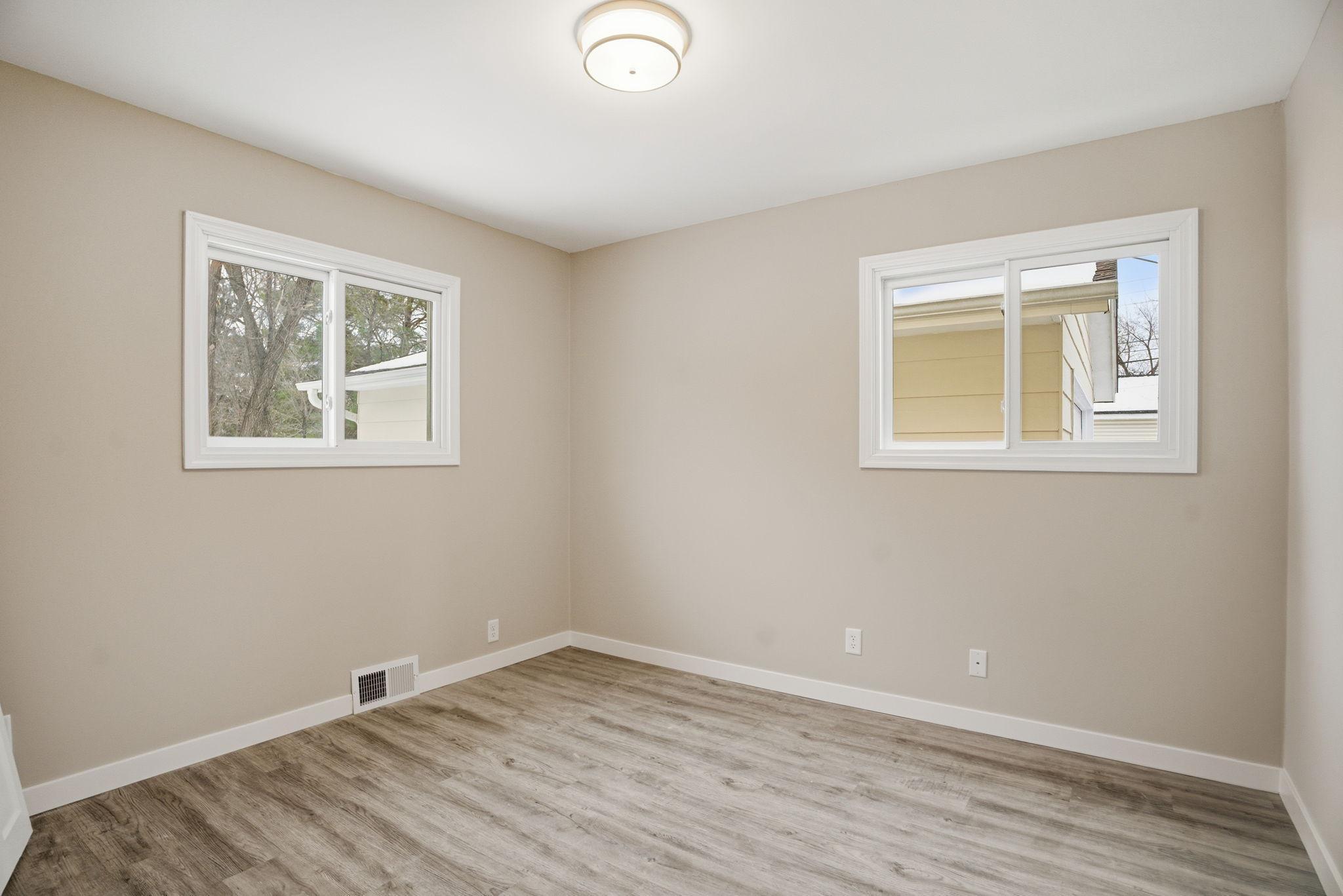 1008 West 89th Street Bloomington, MN 55420 - Photo 8 of 21