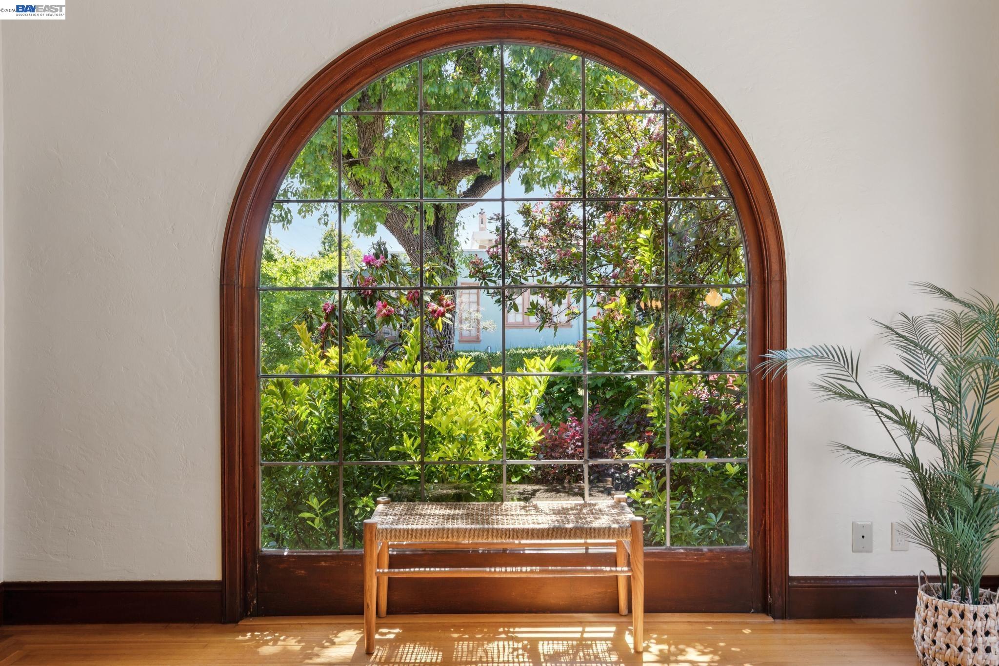 1635 High Street Alameda, CA 94501 - Photo 11 of 56 a view of entryway