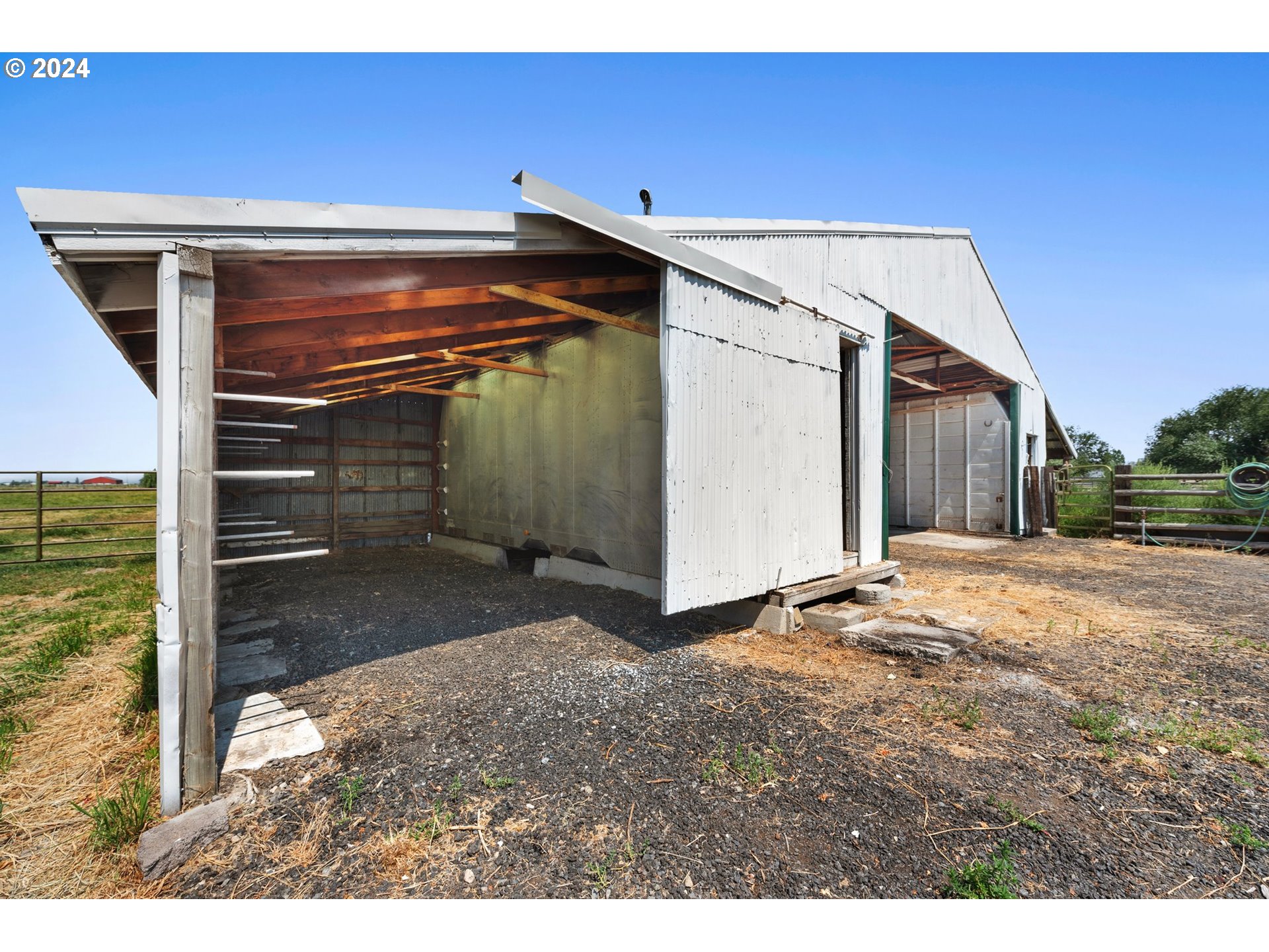 42811 Hudson Road Baker City, OR 97814 - Photo 35 of 46