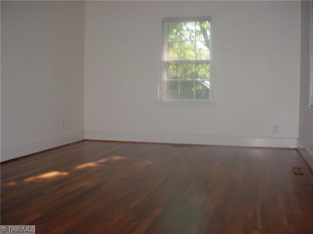 6163 Holder Road Clemmons, NC 27012 - Photo 8 of 16 2nd Bedroom.