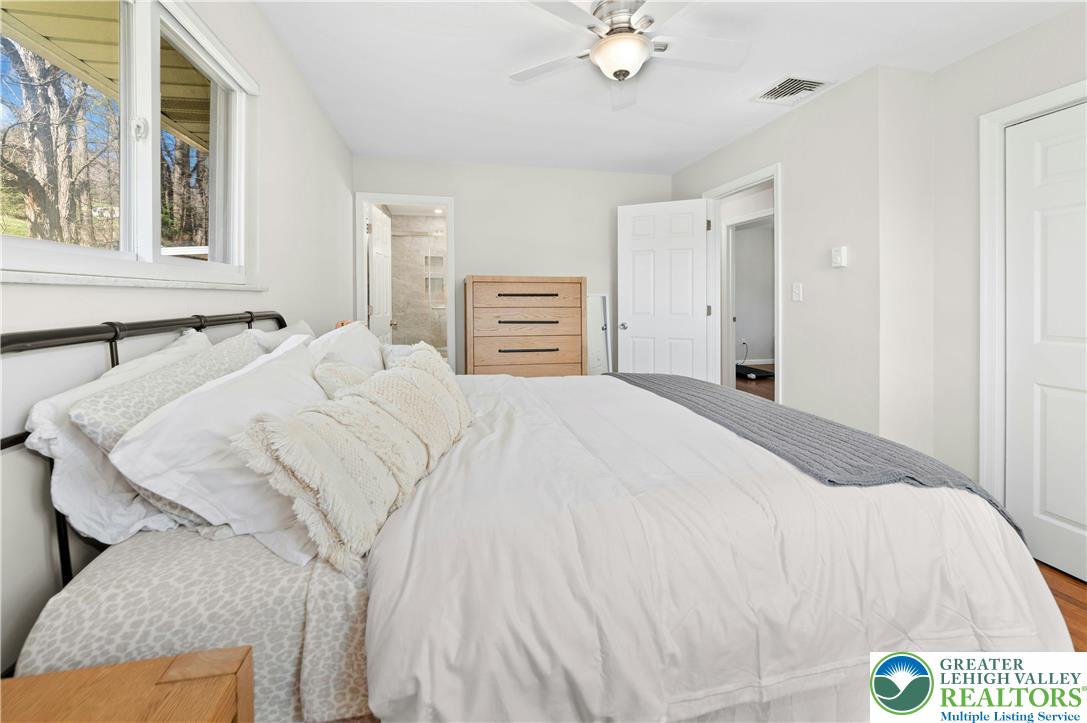 754 Harrison Avenue Bethlehem, PA 18015 - Photo 17 of 31 primary bedroom