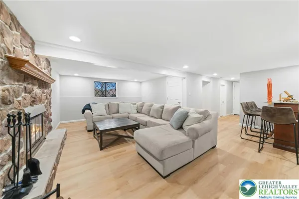 $418,500 | 754 Harrison Avenue, Bethlehem, PA 18015
