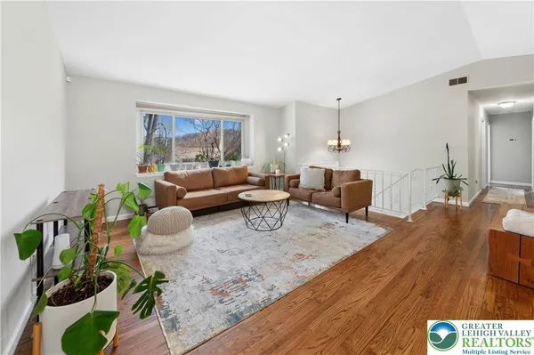 $418,500 | 754 Harrison Avenue, Bethlehem, PA 18015