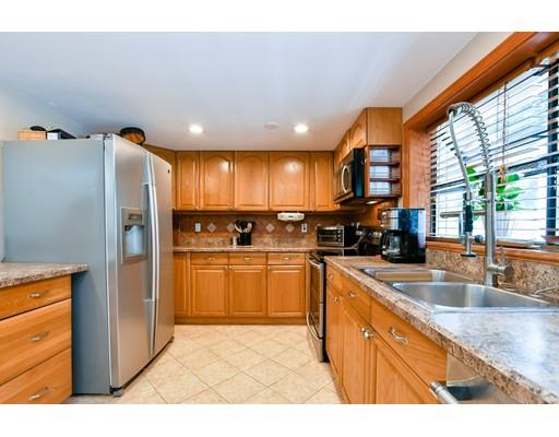 29 Dietz Road Boston, MA 02136 - Photo 3 of 18 Gallery Image 3