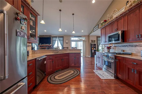 $1,150,000 | 96 Vance Drive, Burgettstown, PA 15021