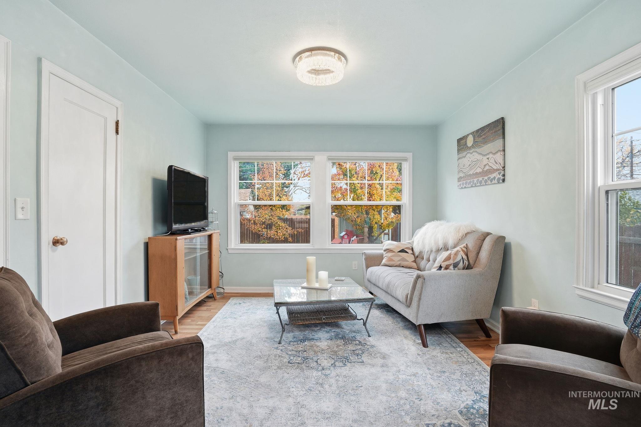 1621 Howry Street Boise, ID 83706 - Photo 8 of 43