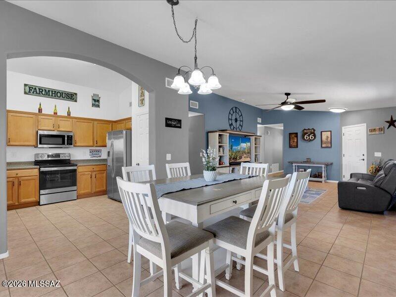 1436 North Old Ranch Road Tucson, AZ 85745 - Photo 9 of 47 Dining Area into Kitchen