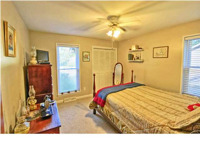 826 Targave Road Charleston, SC 29412 - Photo 8 of 15 Additional Photo