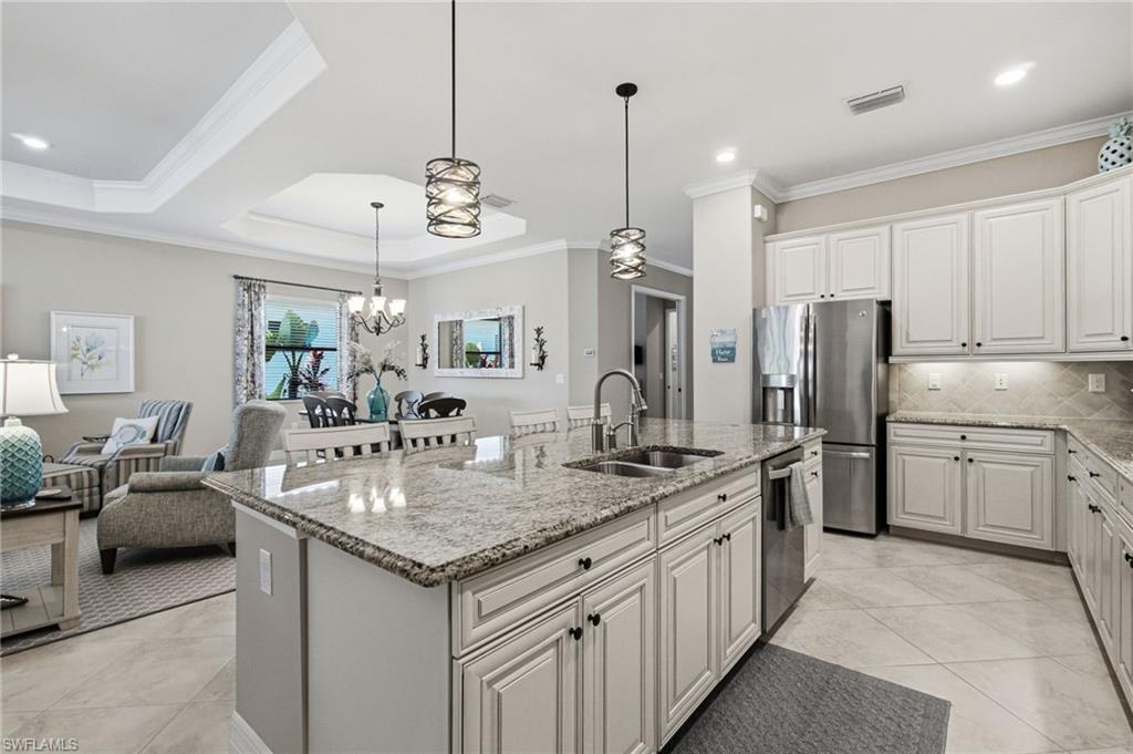 12764 Kinross Lane Naples, FL 34120 - Photo 7 of 36