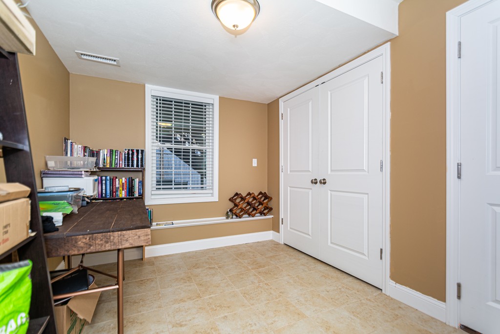 2 Cross Road, Unit 3 Haverhill, MA 01835 - Photo 2 of 39
