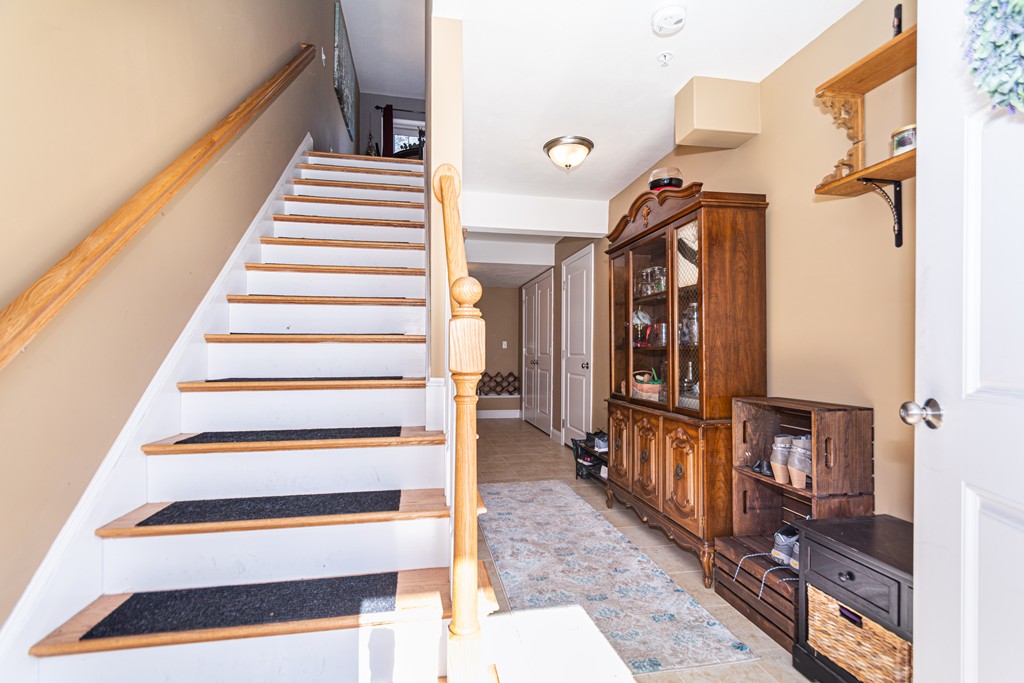 2 Cross Road, Unit 3 Haverhill, MA 01835 - Photo 4 of 39