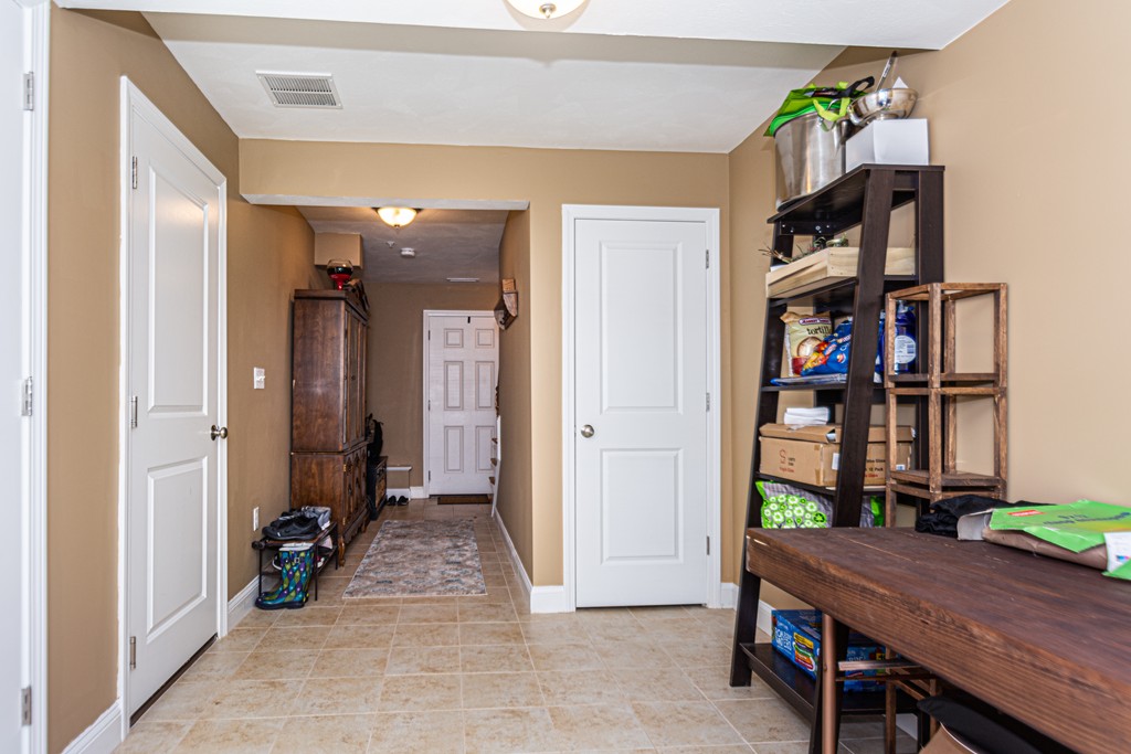 2 Cross Road, Unit 3 Haverhill, MA 01835 - Photo 7 of 39