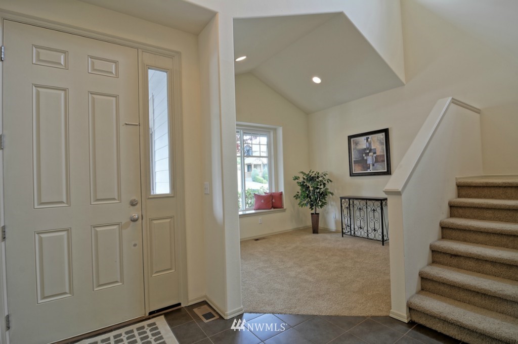 3822 216th Place Southeast Bothell, WA 98021 - Photo 2 of 24