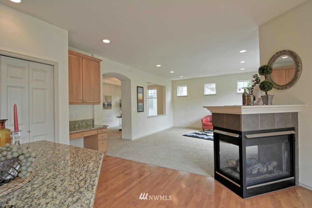 3822 216th Place Southeast Bothell, WA 98021 - Photo 14 of 24