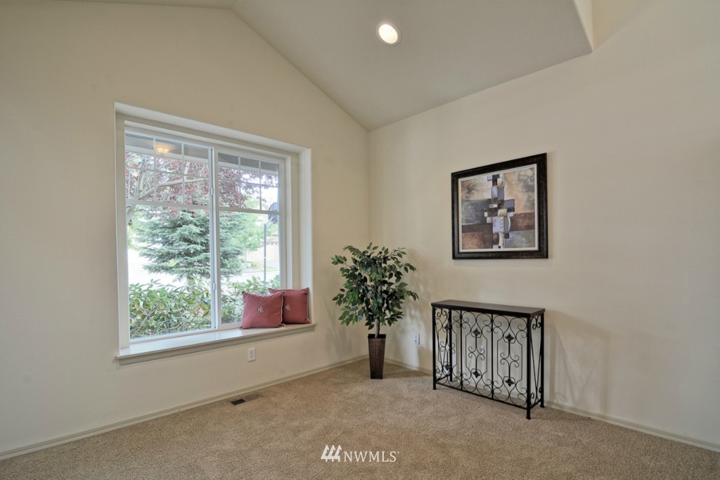 3822 216th Place Southeast Bothell, WA 98021 - Photo 4 of 24