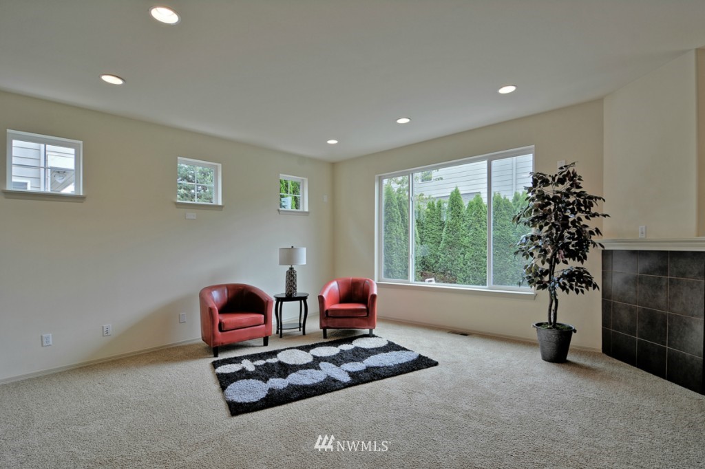 3822 216th Place Southeast Bothell, WA 98021 - Photo 7 of 24