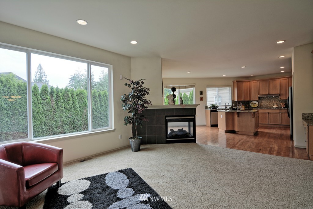 3822 216th Place Southeast Bothell, WA 98021 - Photo 9 of 24