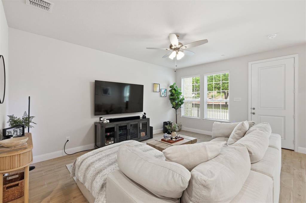 6132 Bursey Road Watauga, TX 76148 - Photo 8 of 26