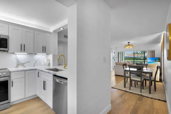 $2,900 | 12911 Briarlake Drive, Unit 103, Palm Beach Gardens, FL 33418